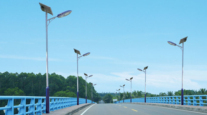 太陽能路燈_新農(nóng)村太陽能路燈_太陽能路燈桿