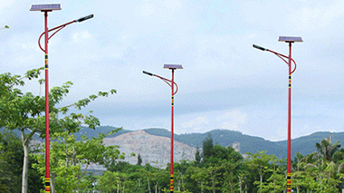 太陽(yáng)能路燈廠家教你如何選擇高質(zhì)量的太陽(yáng)能路燈？